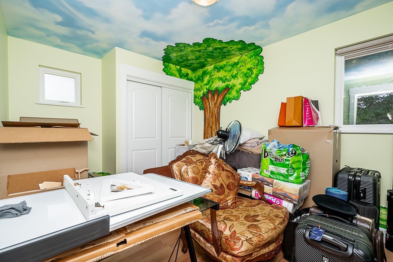 767 Edgar Avenue - Coquitlam West Single Family Residence for Sale, 4 Bedrooms (R3024827) #25