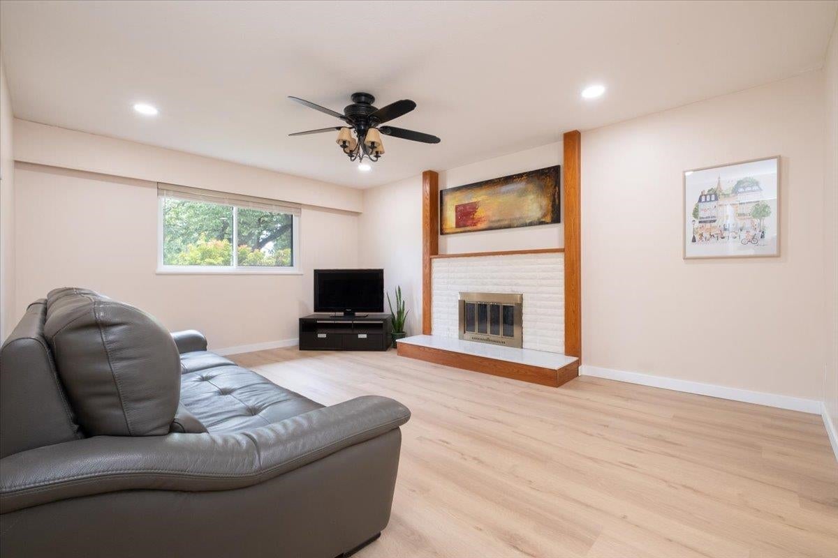 7101 Curtis Street - Sperling-Duthie Single Family Residence for Sale, 7 Bedrooms (R3025006) #19