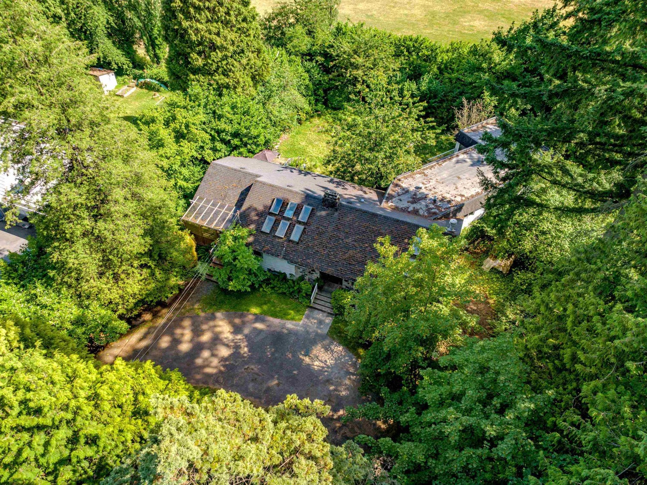 840 Austin Avenue - Coquitlam West Single Family Residence for Sale, 6 Bedrooms (R3025951) #5