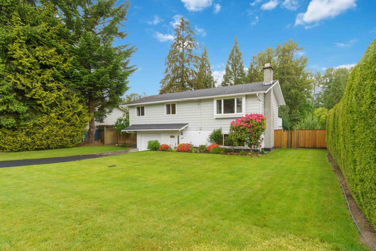 899 Spence Avenue - Coquitlam West Single Family Residence for Sale, 3 Bedrooms (R3026035) #2