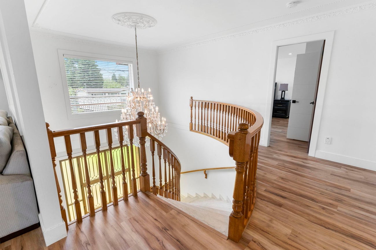 996 Duthie Avenue - Simon Fraser Univer. Single Family Residence for Sale, 6 Bedrooms (R3026544) #23