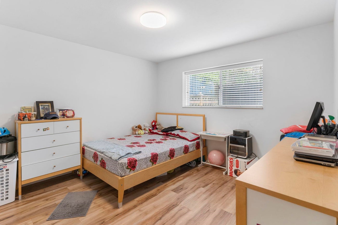 996 Duthie Avenue - Simon Fraser Univer. Single Family Residence for Sale, 6 Bedrooms (R3026544) #31