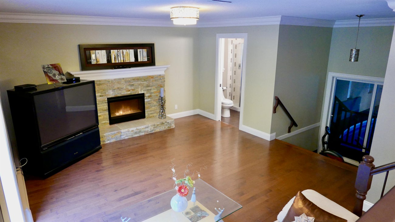 7625 Aubrey Street - Simon Fraser Univer. Single Family Residence for Sale, 5 Bedrooms (R3026725)# - 8