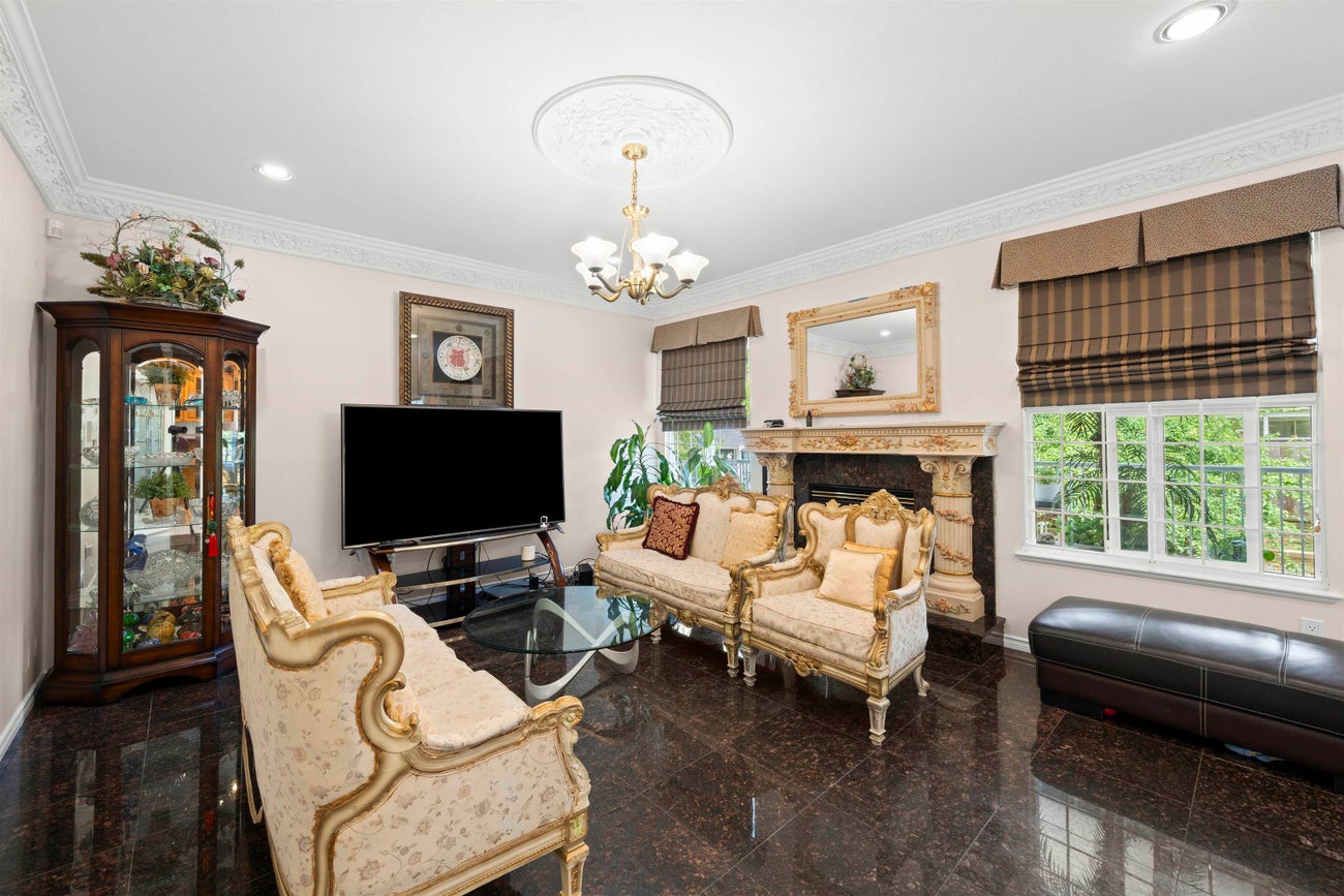 3550 Phillips Avenue - Government Road Single Family Residence for Sale, 8 Bedrooms (R3027139) #10
