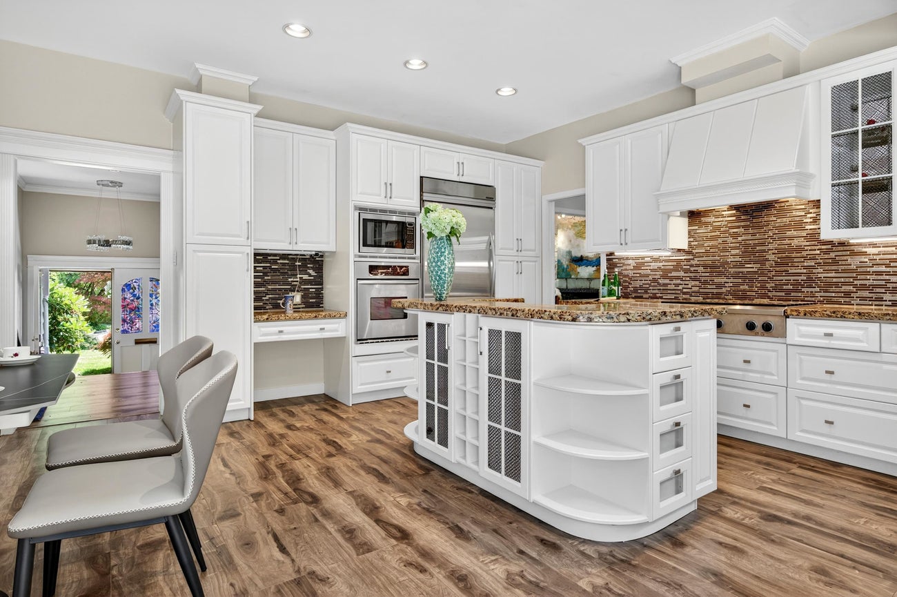 2453 Phillips Place - Montecito Single Family Residence for Sale, 5 Bedrooms (R3027608) #1