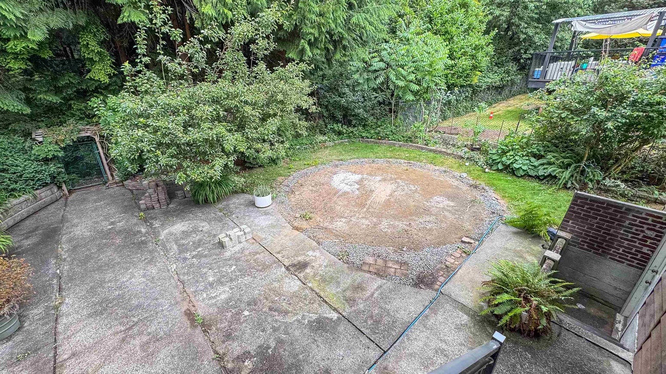 646 Claremont Street - Coquitlam West Single Family Residence for Sale, 4 Bedrooms (R3027646)# - 35