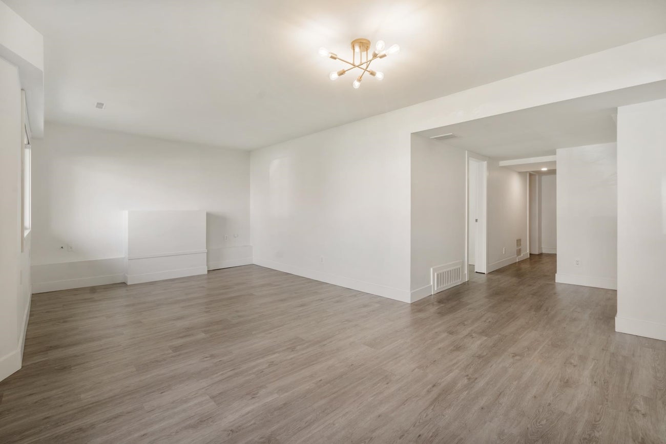 4346 Dundas Street - Vancouver Heights Single Family Residence for Sale, 5 Bedrooms (R3028256) #33