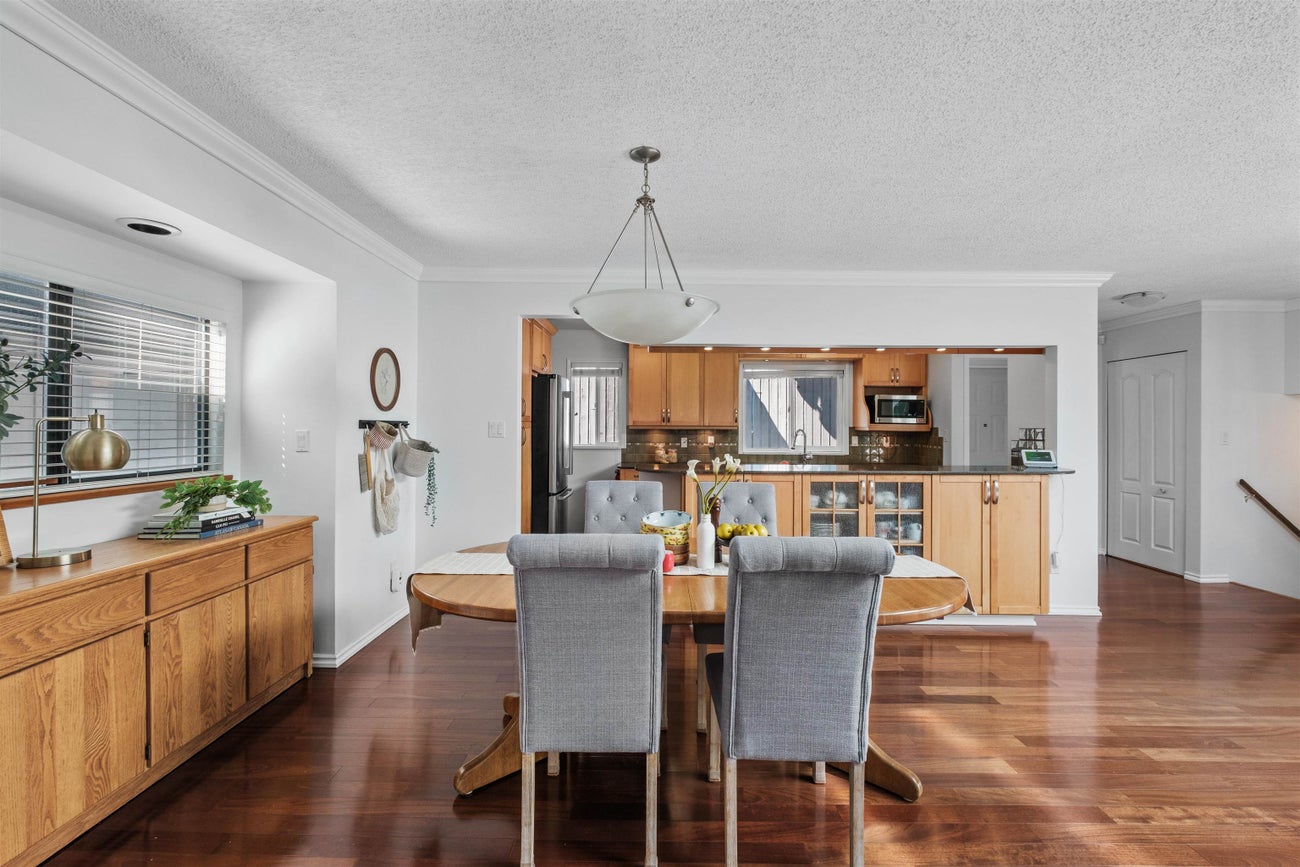 667 Lakeshore Drive - Central Coquitlam Single Family Residence for Sale, 3 Bedrooms (R3028276) #12