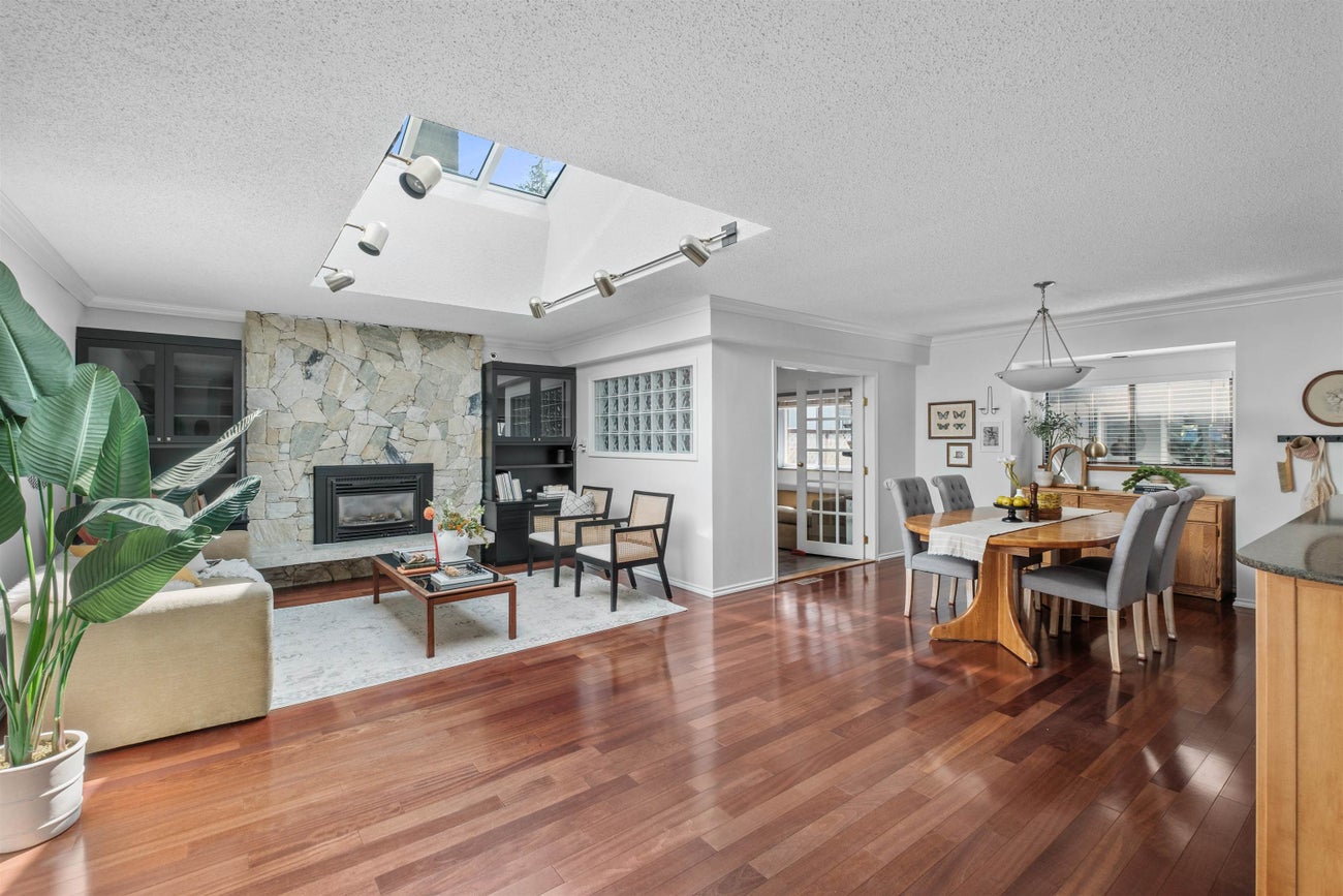 667 Lakeshore Drive - Central Coquitlam Single Family Residence for Sale, 3 Bedrooms (R3028276) #7