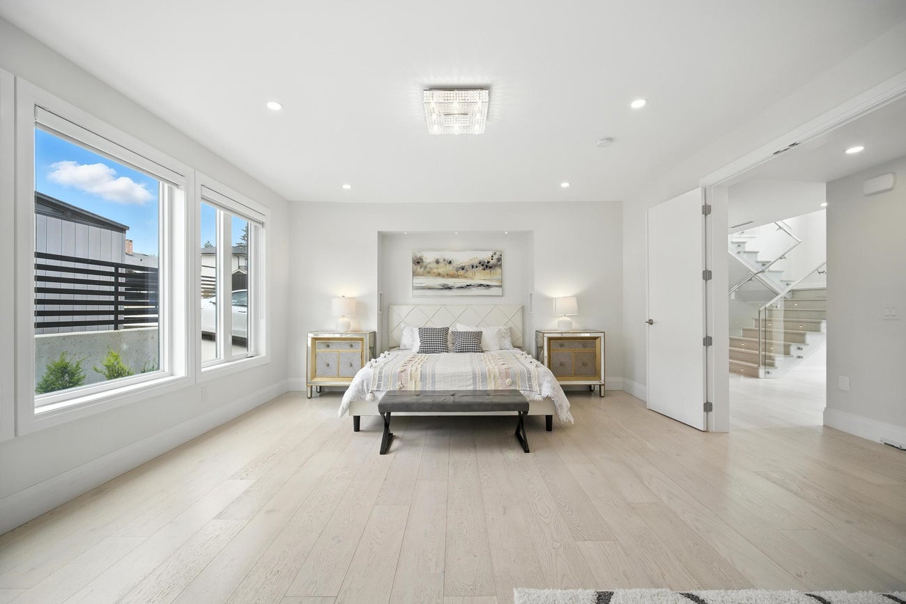 2113 Dawes Hill Road - Central Coquitlam Single Family Residence for Sale, 7 Bedrooms (R3028903)# - 23