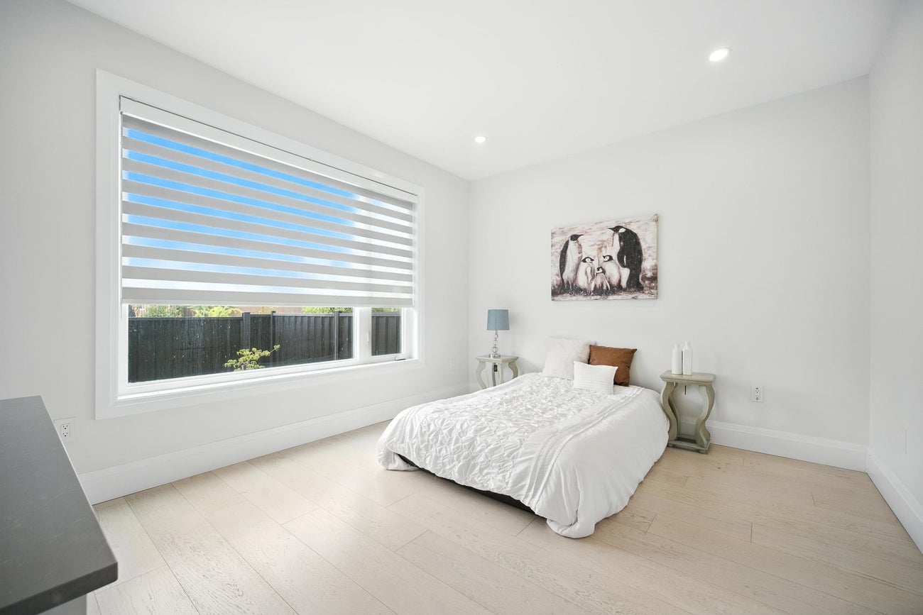 2113 Dawes Hill Road - Central Coquitlam Single Family Residence for Sale, 7 Bedrooms (R3028903)# - 28