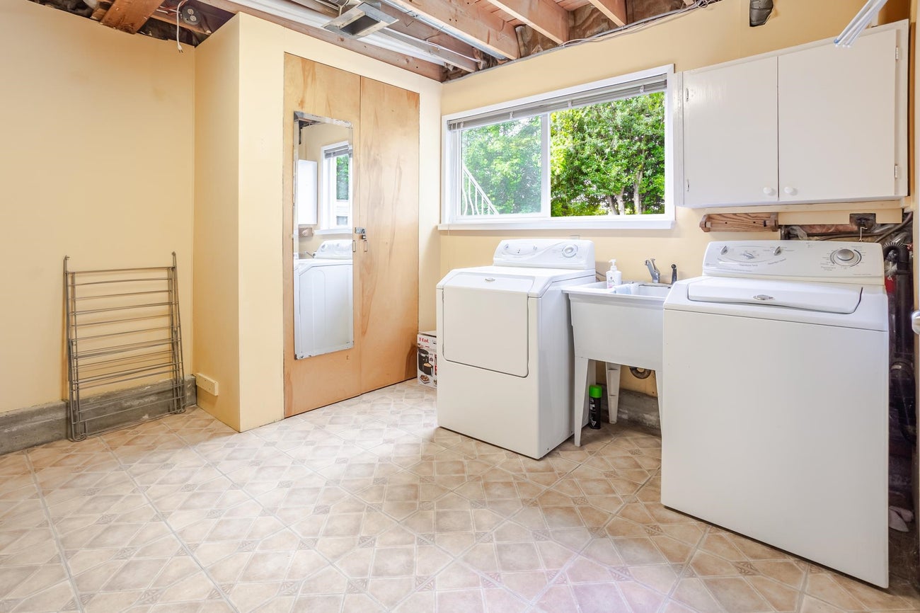 682 Folsom Street - Central Coquitlam Single Family Residence for Sale, 4 Bedrooms (R3029106) #10