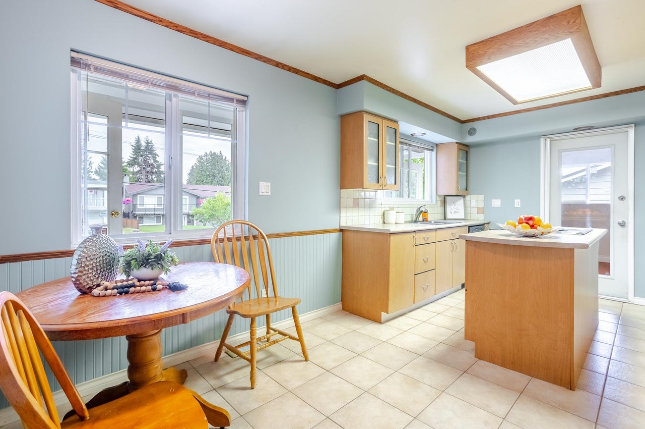 682 Folsom Street - Central Coquitlam Single Family Residence for Sale, 4 Bedrooms (R3029106) #15