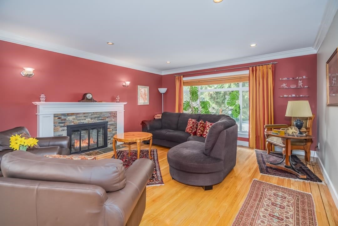 2050 Sperling Avenue - Montecito Single Family Residence for Sale, 8 Bedrooms (R3029137) #4