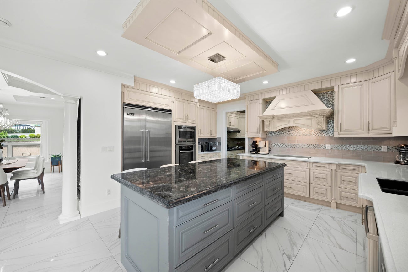 7638 Aubrey Street - Simon Fraser Univer. Single Family Residence for Sale, 7 Bedrooms (R3029506) #12