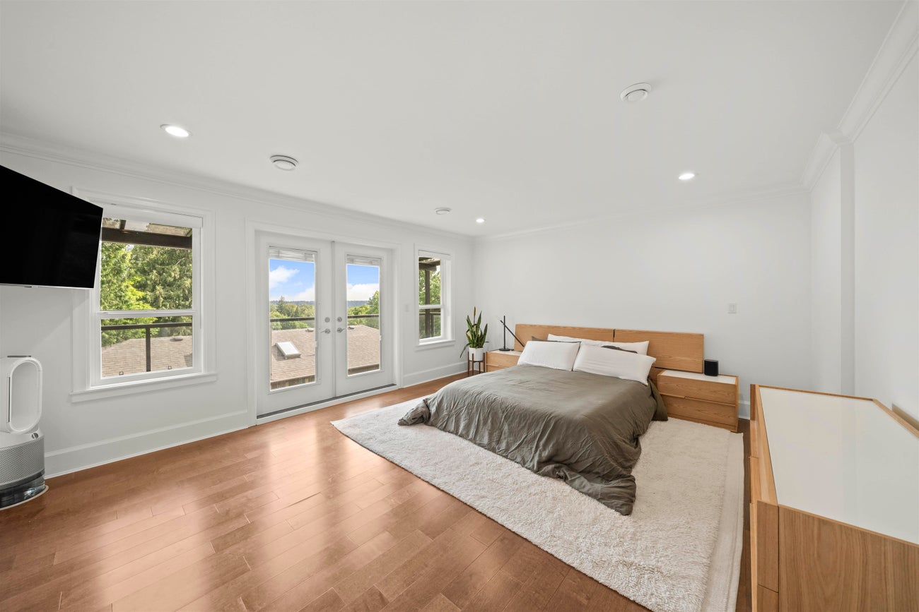7638 Aubrey Street - Simon Fraser Univer. Single Family Residence for Sale, 7 Bedrooms (R3029506) #20