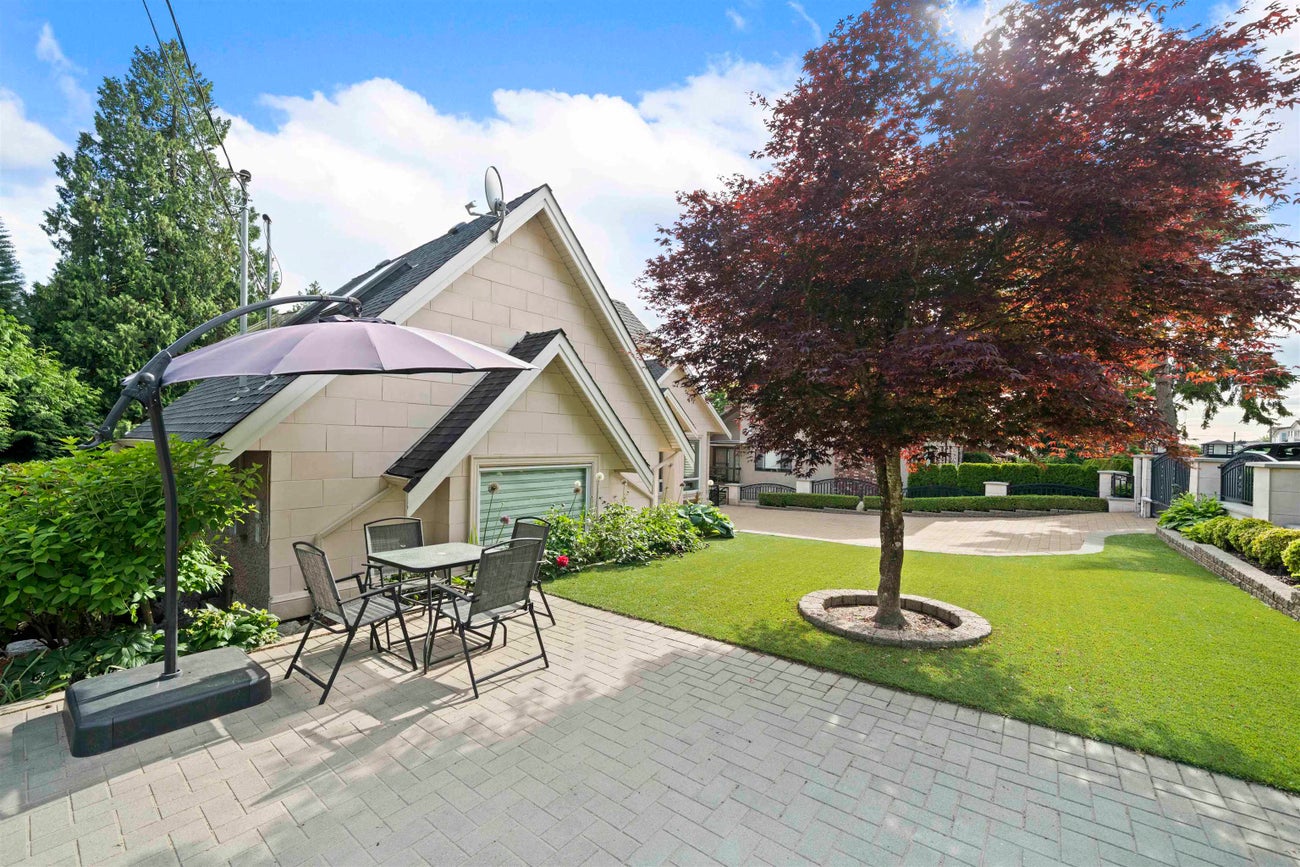 7638 Aubrey Street - Simon Fraser Univer. Single Family Residence for Sale, 7 Bedrooms (R3029506)# - 29