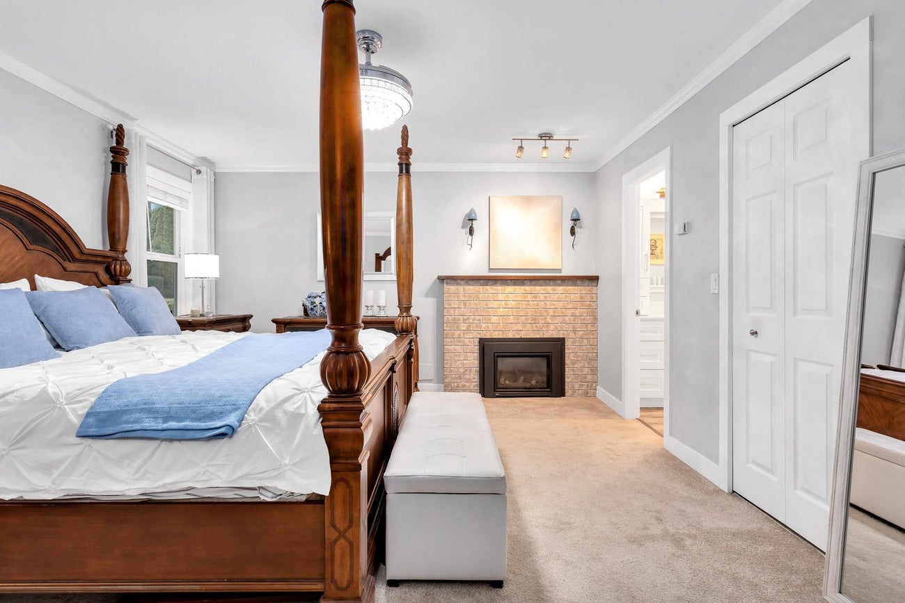 2443 Leclair Drive - Coquitlam East Single Family Residence for Sale, 6 Bedrooms (R3030001) #21