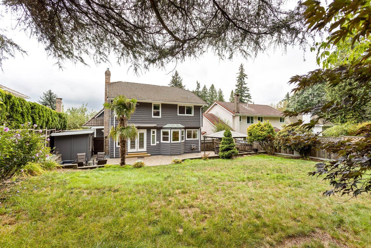 2443 Leclair Drive - Coquitlam East Single Family Residence for Sale, 6 Bedrooms (R3030001) #36