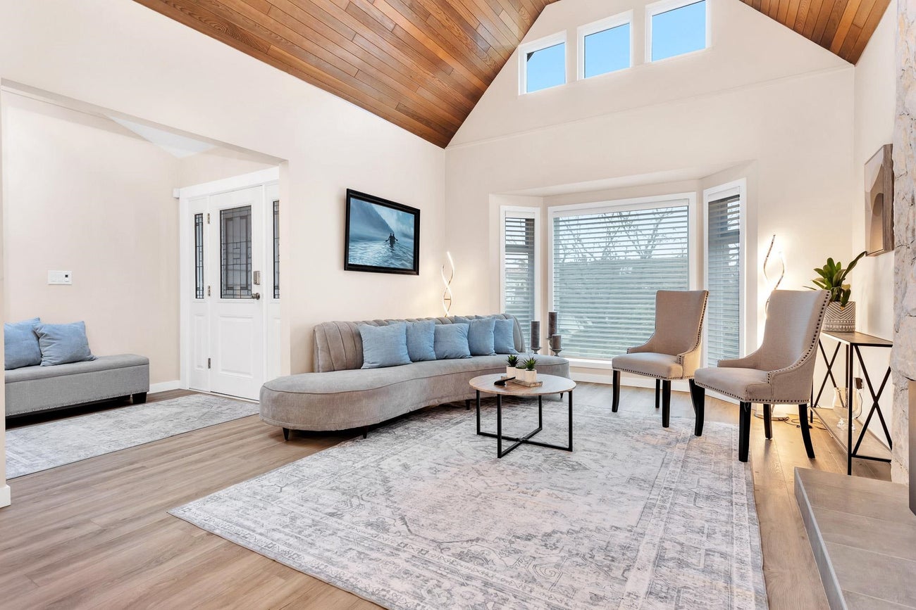 2443 Leclair Drive - Coquitlam East Single Family Residence for Sale, 6 Bedrooms (R3030001) #7