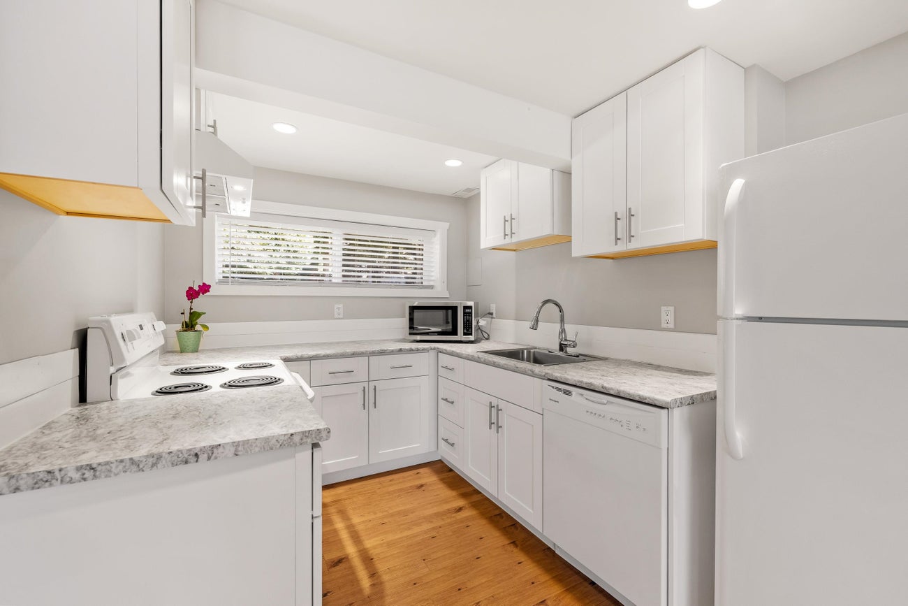 525 Appian Way - Coquitlam West Single Family Residence for Sale, 3 Bedrooms (R3030684) #27