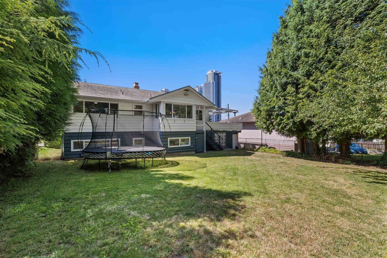 525 Appian Way - Coquitlam West Single Family Residence for Sale, 3 Bedrooms (R3030684) #38
