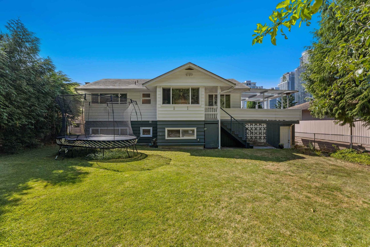 525 Appian Way - Coquitlam West Single Family Residence for Sale, 3 Bedrooms (R3030684) #39