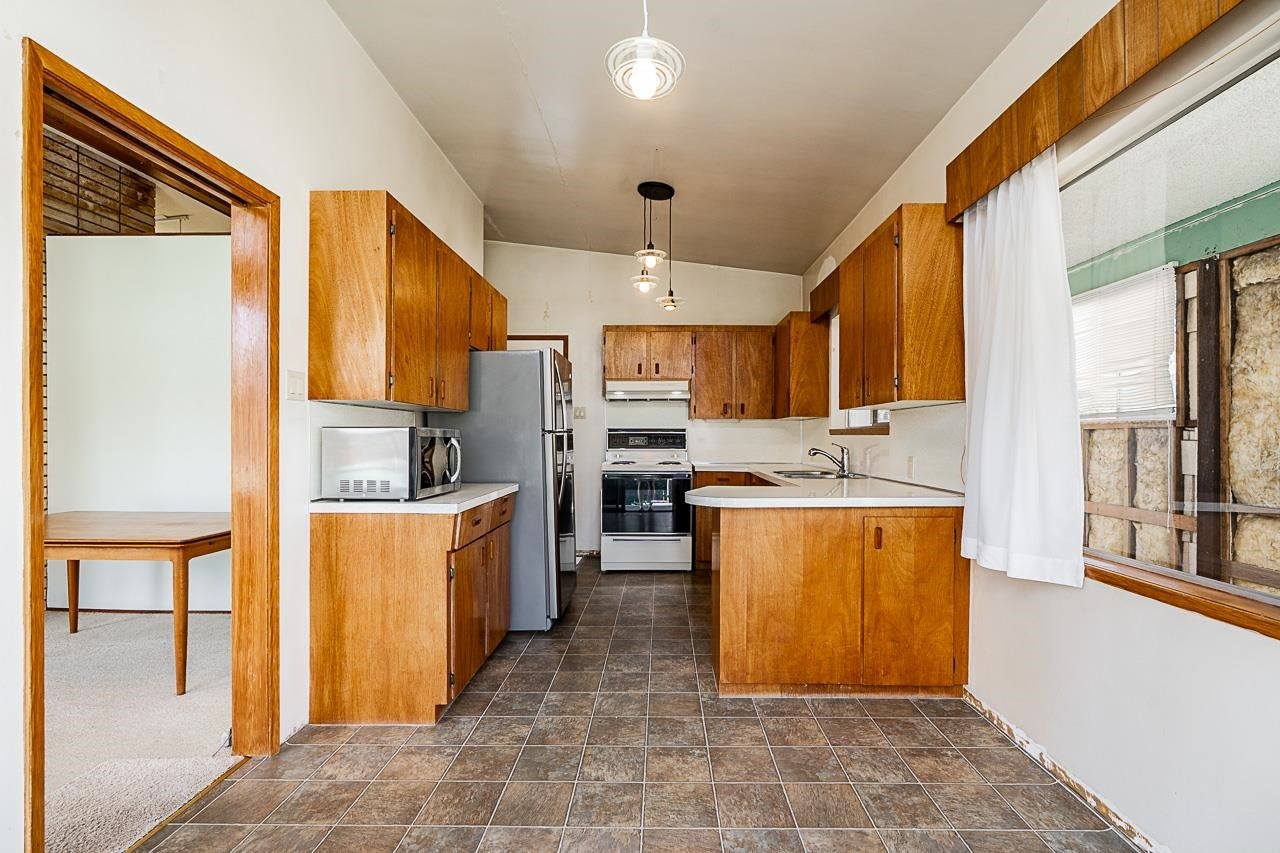 6808 Yeovil Place - Montecito Single Family Residence for Sale, 4 Bedrooms (R3030776) #9