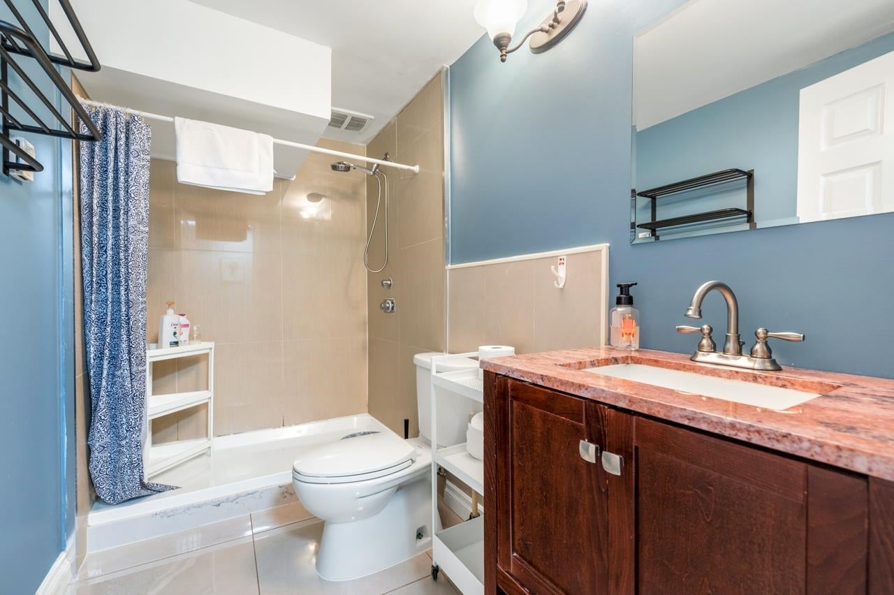 2507 Ashurst Avenue - Coquitlam East Single Family Residence for Sale, 7 Bedrooms (R3031776) #32