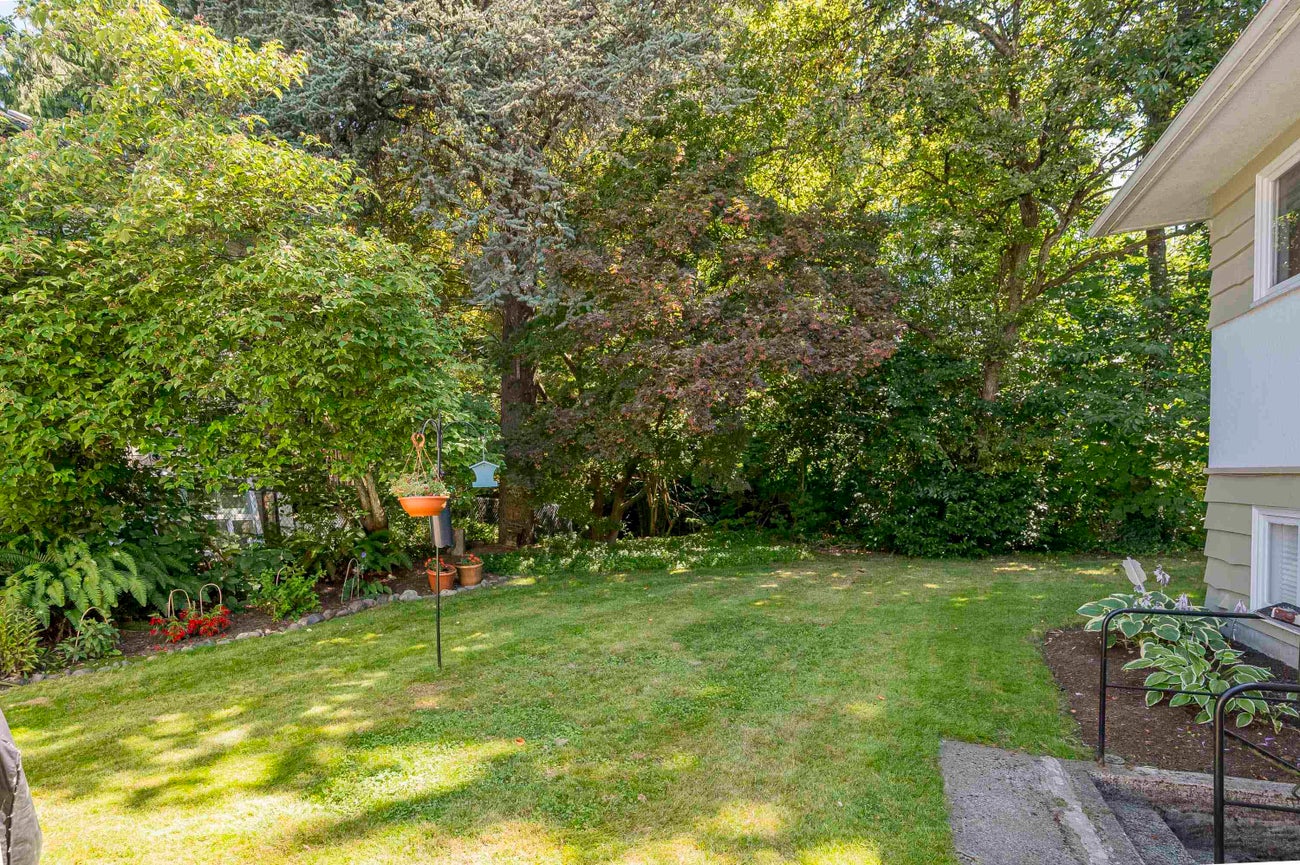 541 Cochrane Avenue - Coquitlam West Single Family Residence for Sale, 5 Bedrooms (R3031817) #19