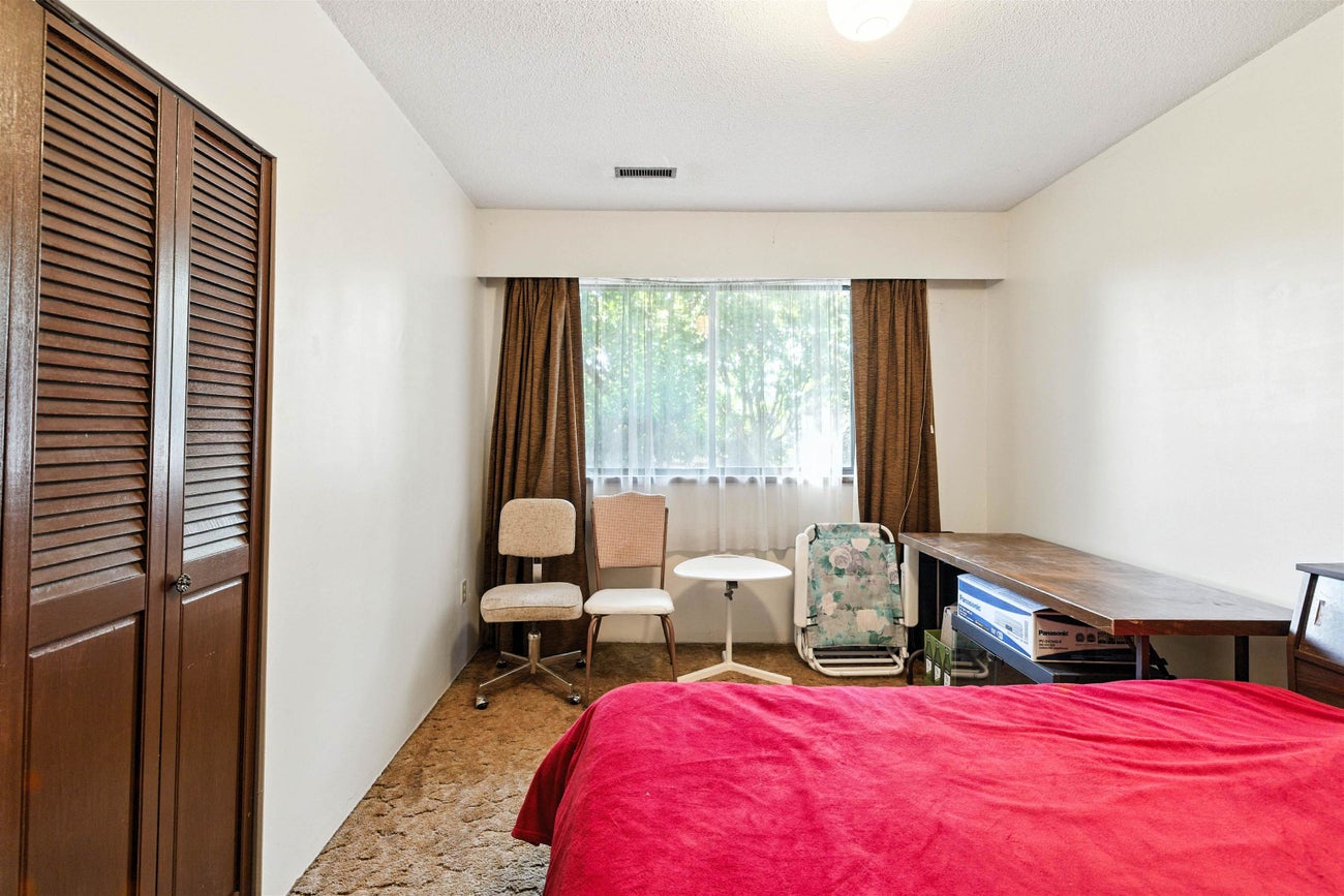 1362 Phillips Avenue - Simon Fraser Univer. Single Family Residence for Sale, 6 Bedrooms (R3031916) #9