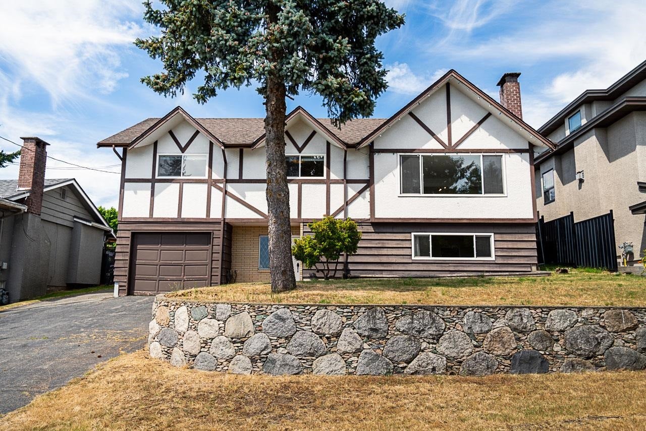 663 Shaw Avenue - Coquitlam West Single Family Residence for Sale, 4 Bedrooms (R3031993) #1
