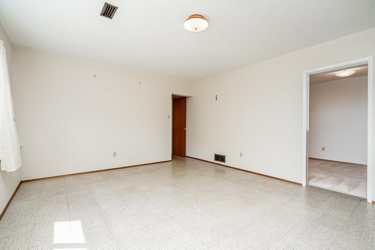663 Shaw Avenue - Coquitlam West Single Family Residence for Sale, 4 Bedrooms (R3031993) #20