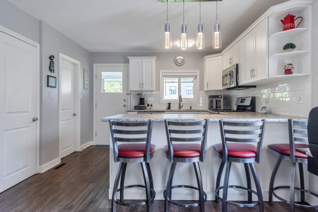 221 Lebleu Street - Maillardville Single Family Residence for Sale, 3 Bedrooms (R3032249) #8