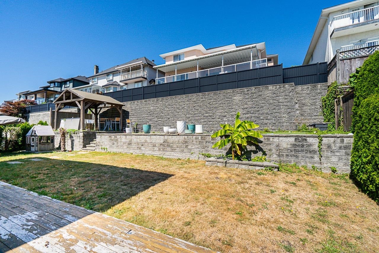 2246 Sicamous Avenue - Coquitlam East Single Family Residence for Sale, 3 Bedrooms (R3032302) #36