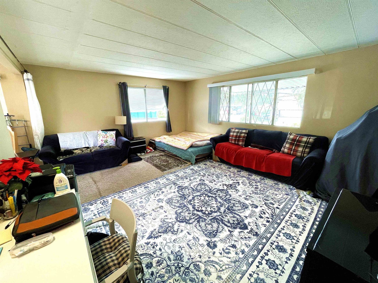 93 - 201 Cayer Street - Maillardville Manufactured Home for Sale, 3 Bedrooms (R3032374) #7