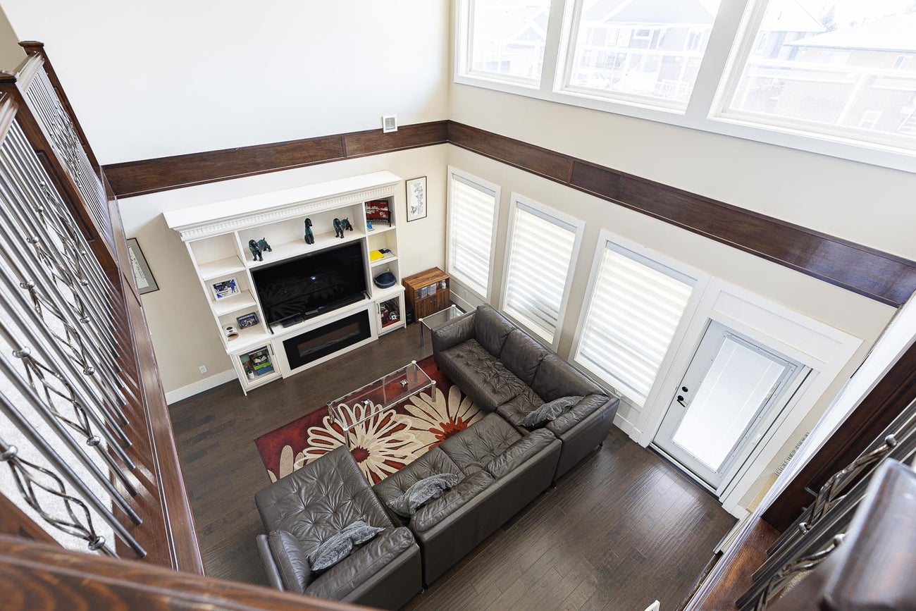 710 Roderick Avenue - Coquitlam West Single Family Residence for Sale, 9 Bedrooms (R3032974)# - 10