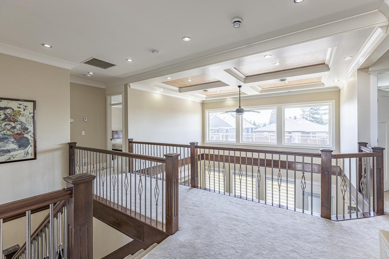 710 Roderick Avenue - Coquitlam West Single Family Residence for Sale, 9 Bedrooms (R3032974)# - 24