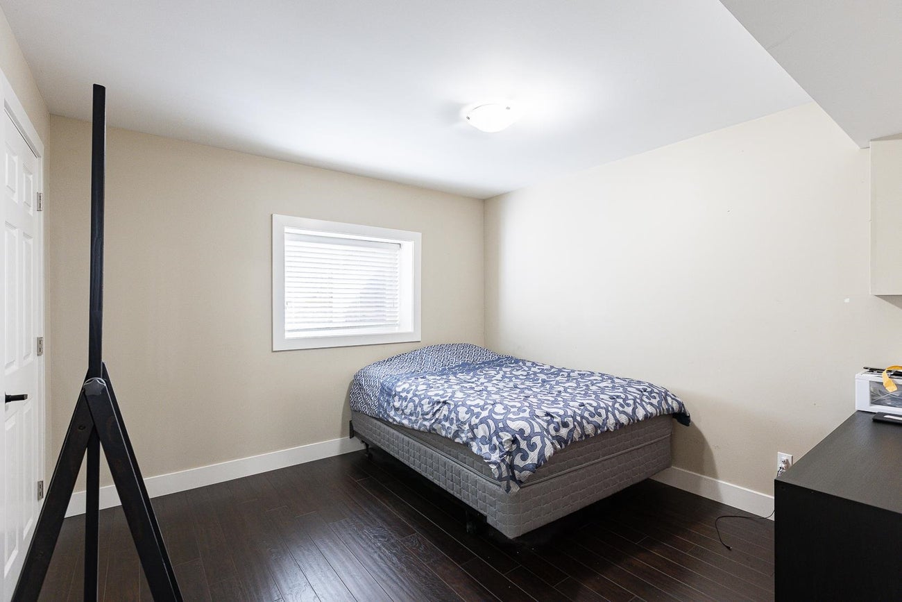 710 Roderick Avenue - Coquitlam West Single Family Residence for Sale, 9 Bedrooms (R3032974) #33