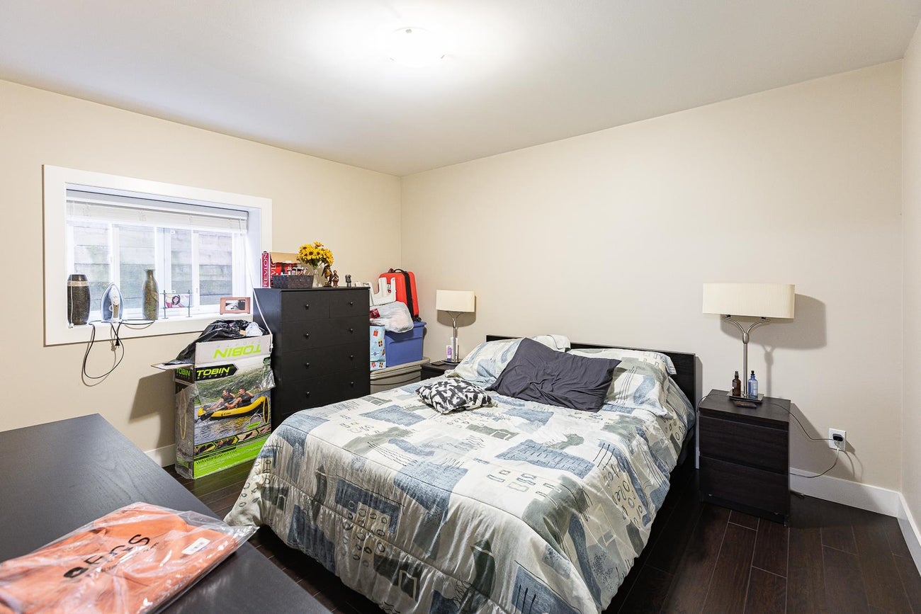 710 Roderick Avenue - Coquitlam West Single Family Residence for Sale, 9 Bedrooms (R3032974) #36