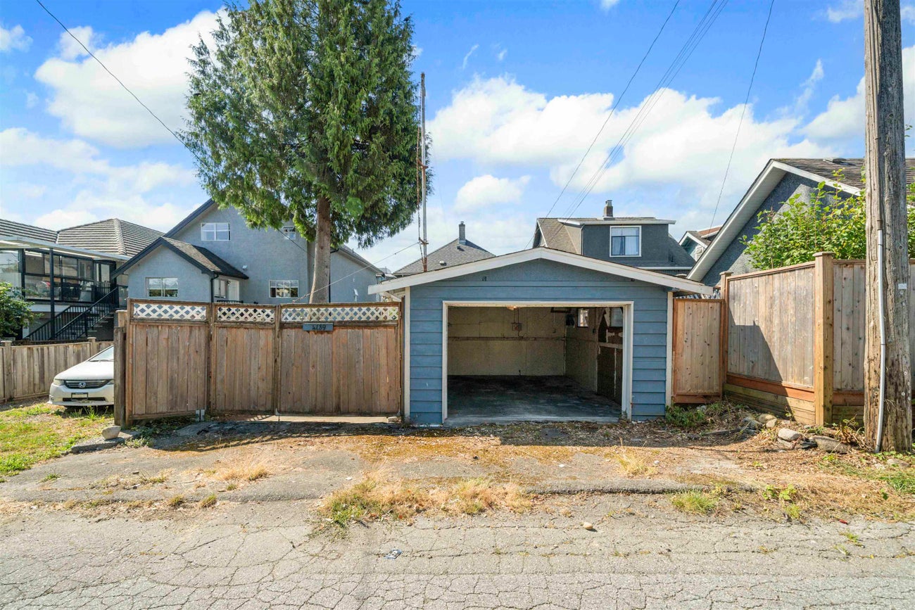 4139 Pandora Street - Vancouver Heights Single Family Residence for Sale, 3 Bedrooms (R3033301) #33