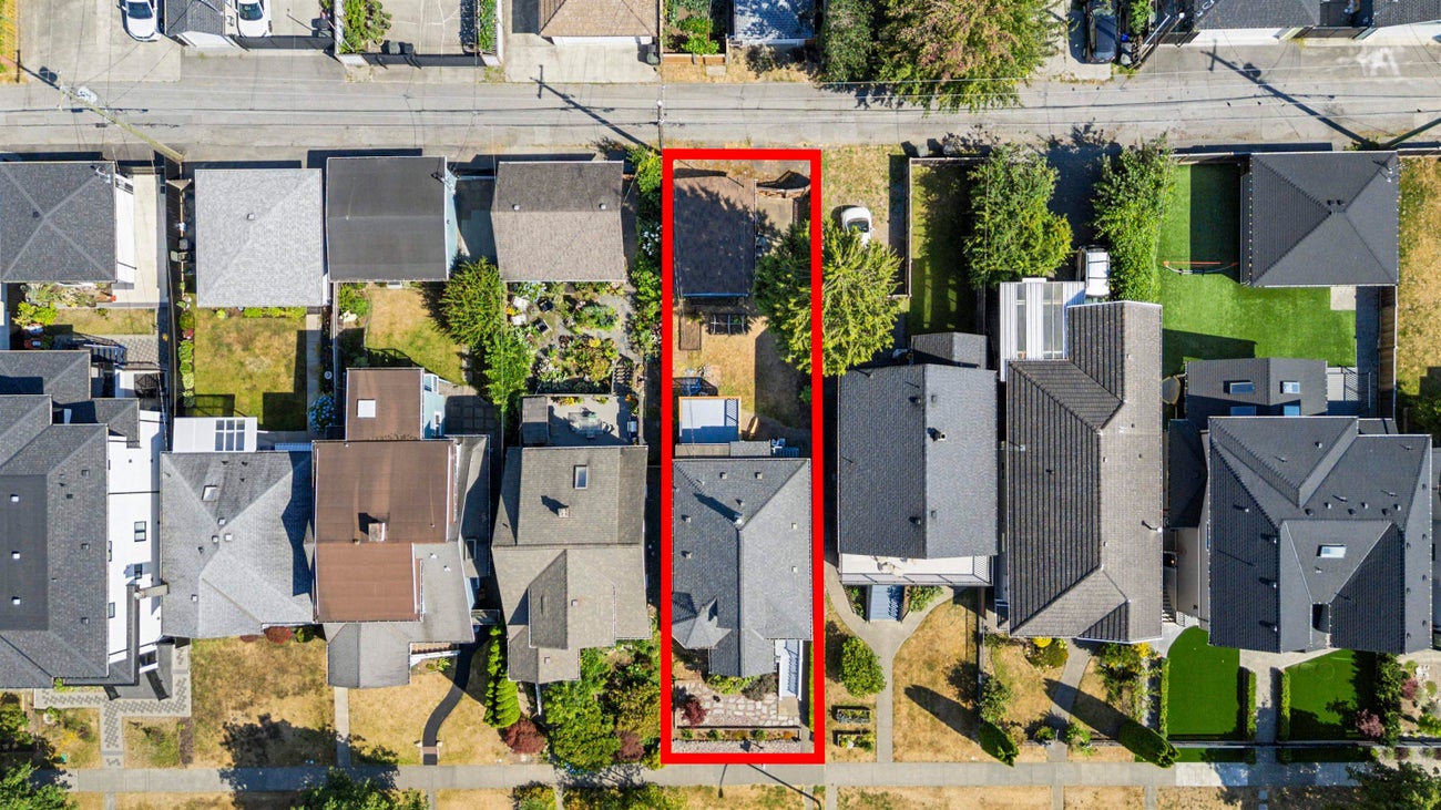 4139 Pandora Street - Vancouver Heights Single Family Residence for Sale, 3 Bedrooms (R3033301) #34