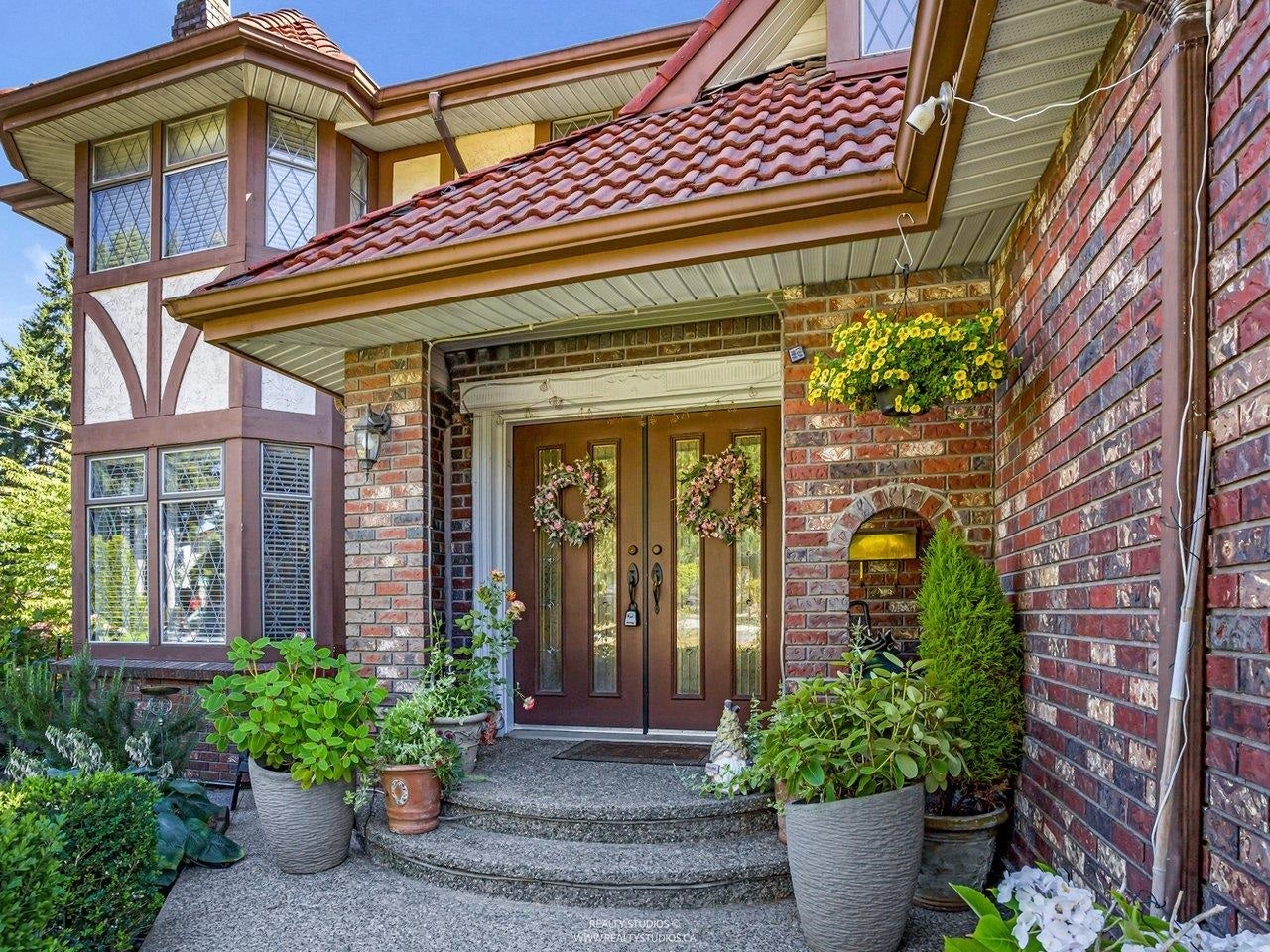 1028 Dansey Avenue - Central Coquitlam Single Family Residence for Sale, 7 Bedrooms (R3033433) #3