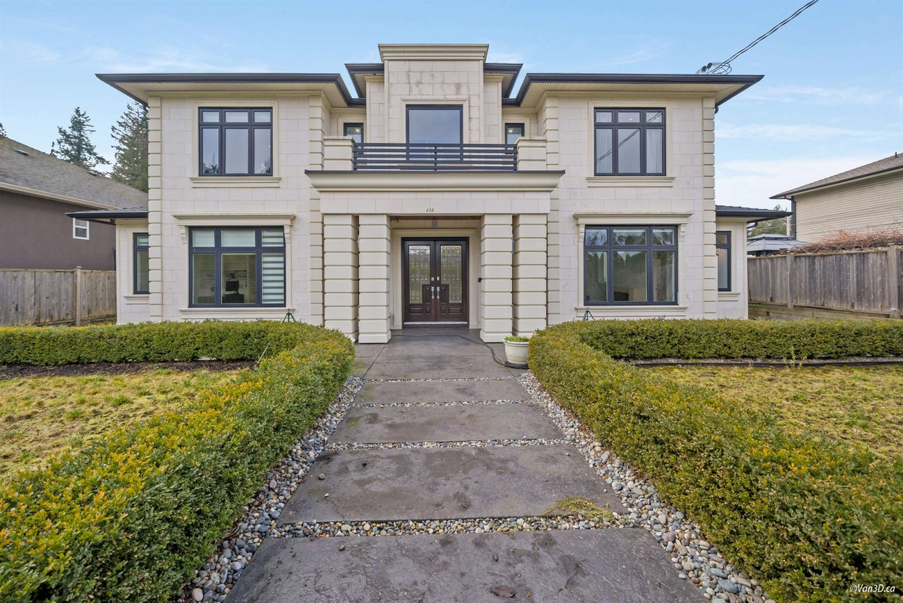 656 Blue Mountain Street - Coquitlam West Single Family Residence for Sale, 7 Bedrooms (R3034067)# - 1