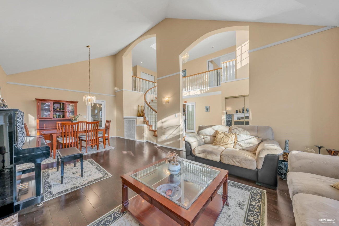 2233 Monashee Court - Coquitlam East single-family-residence for Sale, 6 Bedrooms (R3034117)# - 17