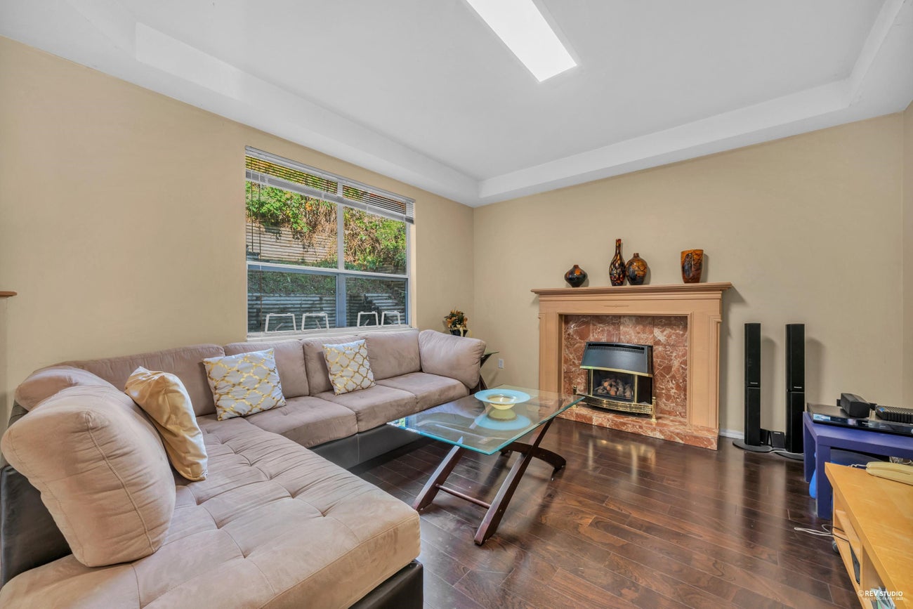2233 Monashee Court - Coquitlam East Single Family Residence for Sale, 6 Bedrooms (R3034117) #20