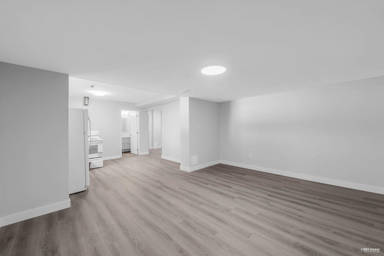 2233 Monashee Court - Coquitlam East Single Family Residence for Sale, 6 Bedrooms (R3034117)# - 27