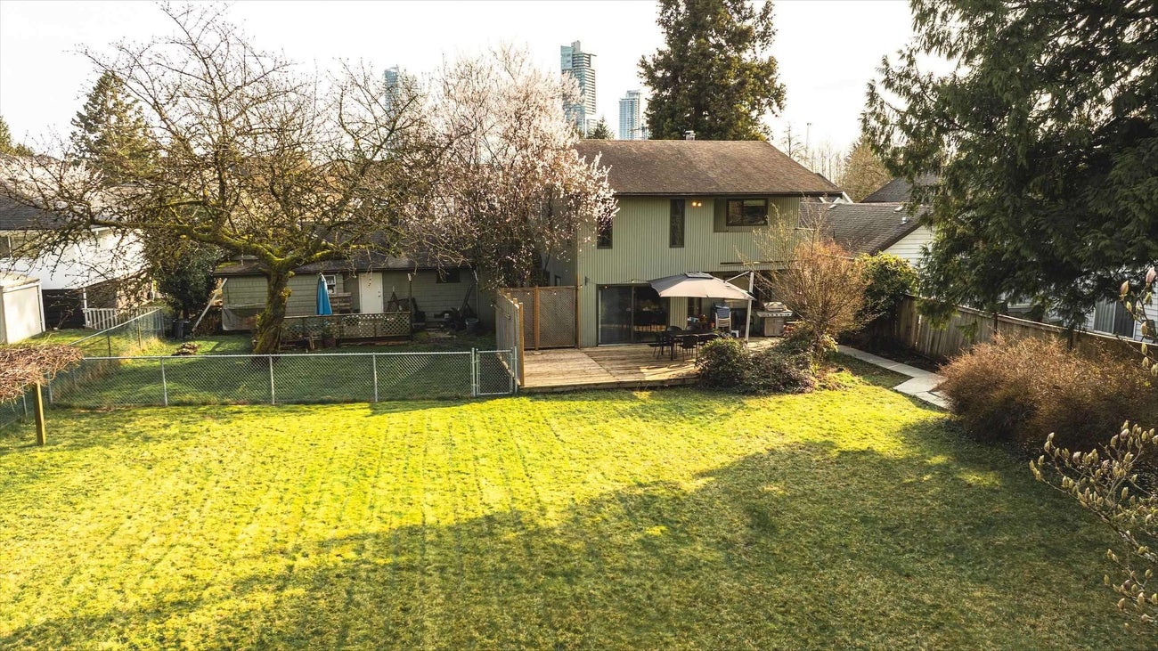 607 Chapman Avenue - Coquitlam West Single Family Residence for Sale, 4 Bedrooms (R3034384) #7