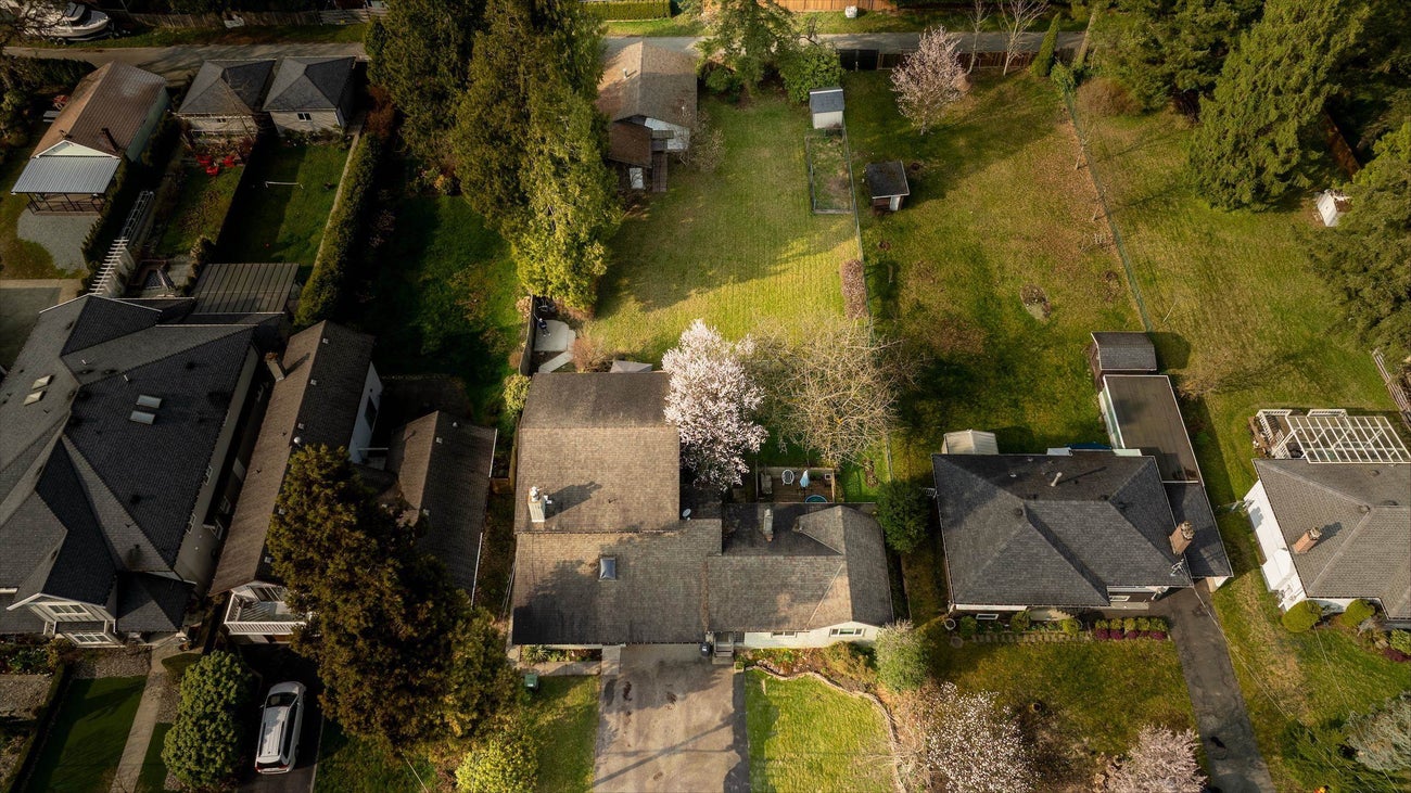 607 Chapman Avenue - Coquitlam West Single Family Residence for Sale, 4 Bedrooms (R3034384) #9