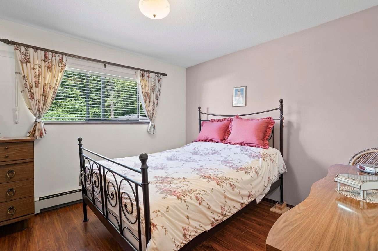 7321 Union Street - Simon Fraser Univer. Single Family Residence for Sale, 3 Bedrooms (R3034791) #13